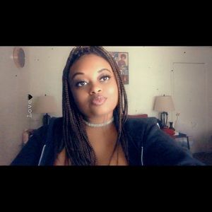 Meet your Posher, Tara